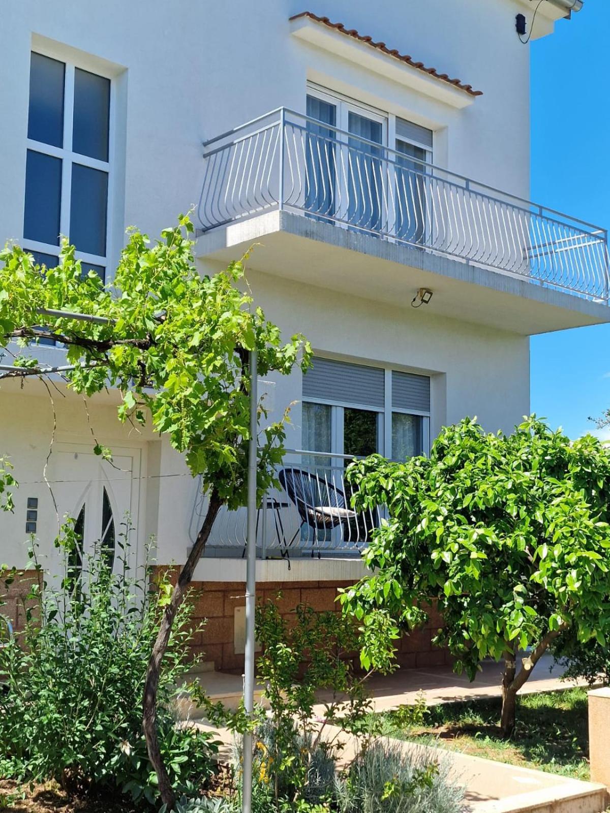 Apartmani Zinda Sukošan Exteriér fotografie